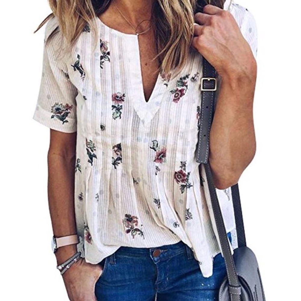 Women Bohemian Short Sleeve V Neck Floral Tee